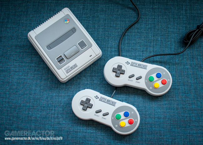 Galería de fotos: la SNES Mini más íntima