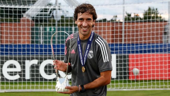 Raúl decide irse del Real Madrid, pero está convencido que volverá