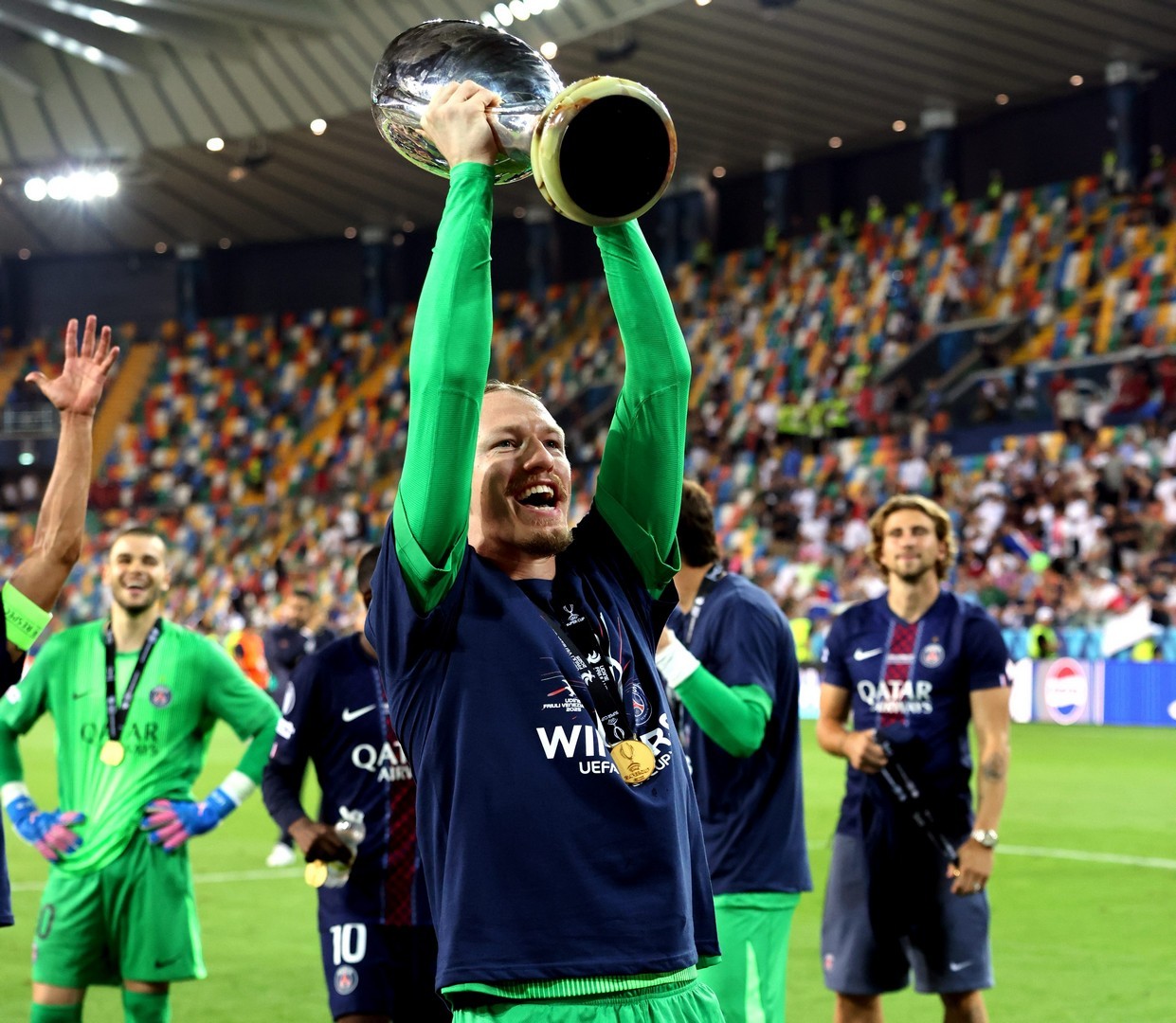 ¿Quién es Matvey Safonov, portero del PSG y héroe de la Copa Intercontinental?