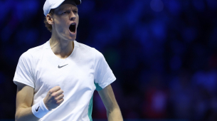 Jannik Sinner se retira del Abierto de Cincinnati por una lesión de rodilla