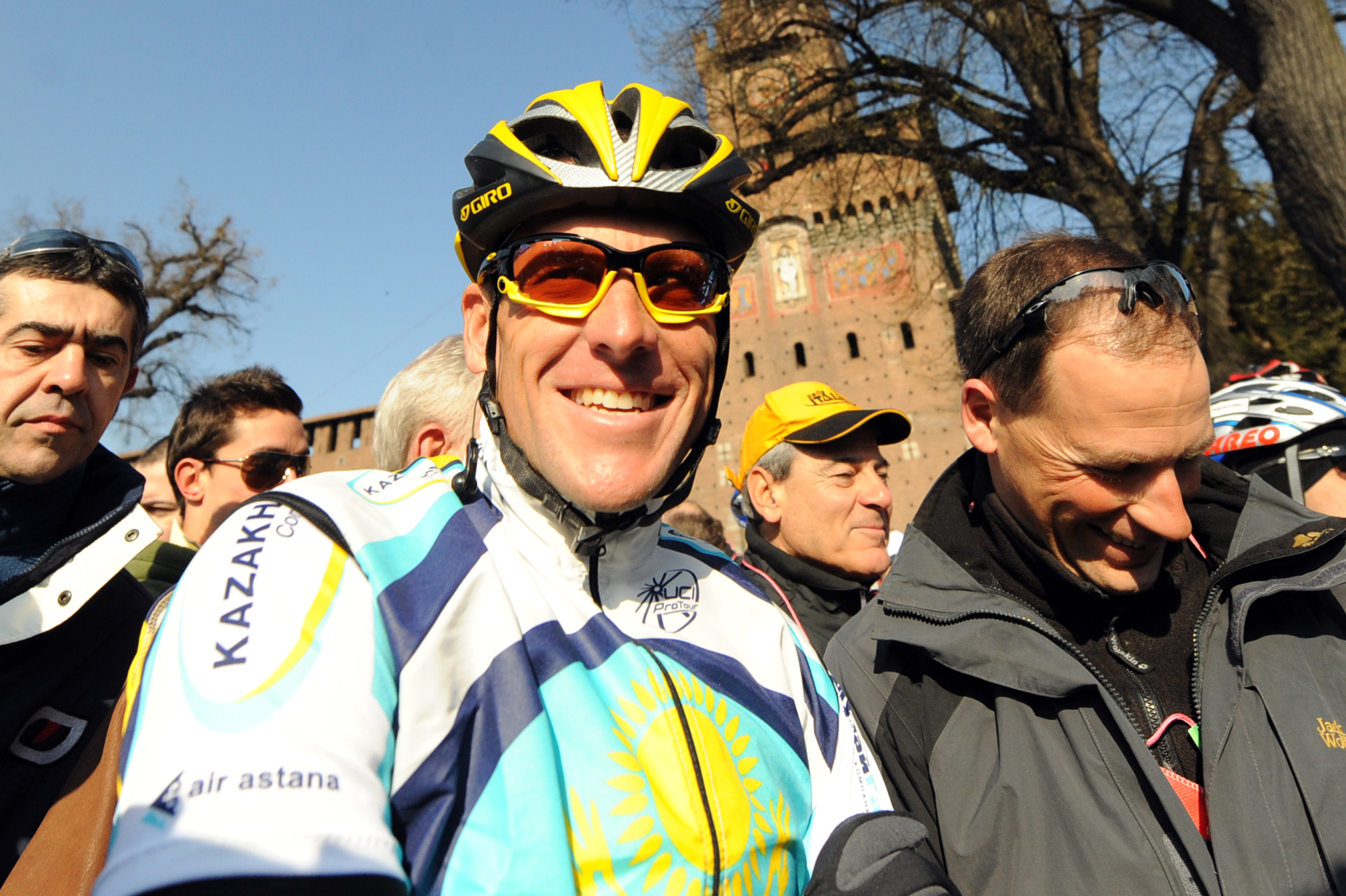 Austin Butler se convierte en el famoso ciclista Lance Armstrong para su biopic