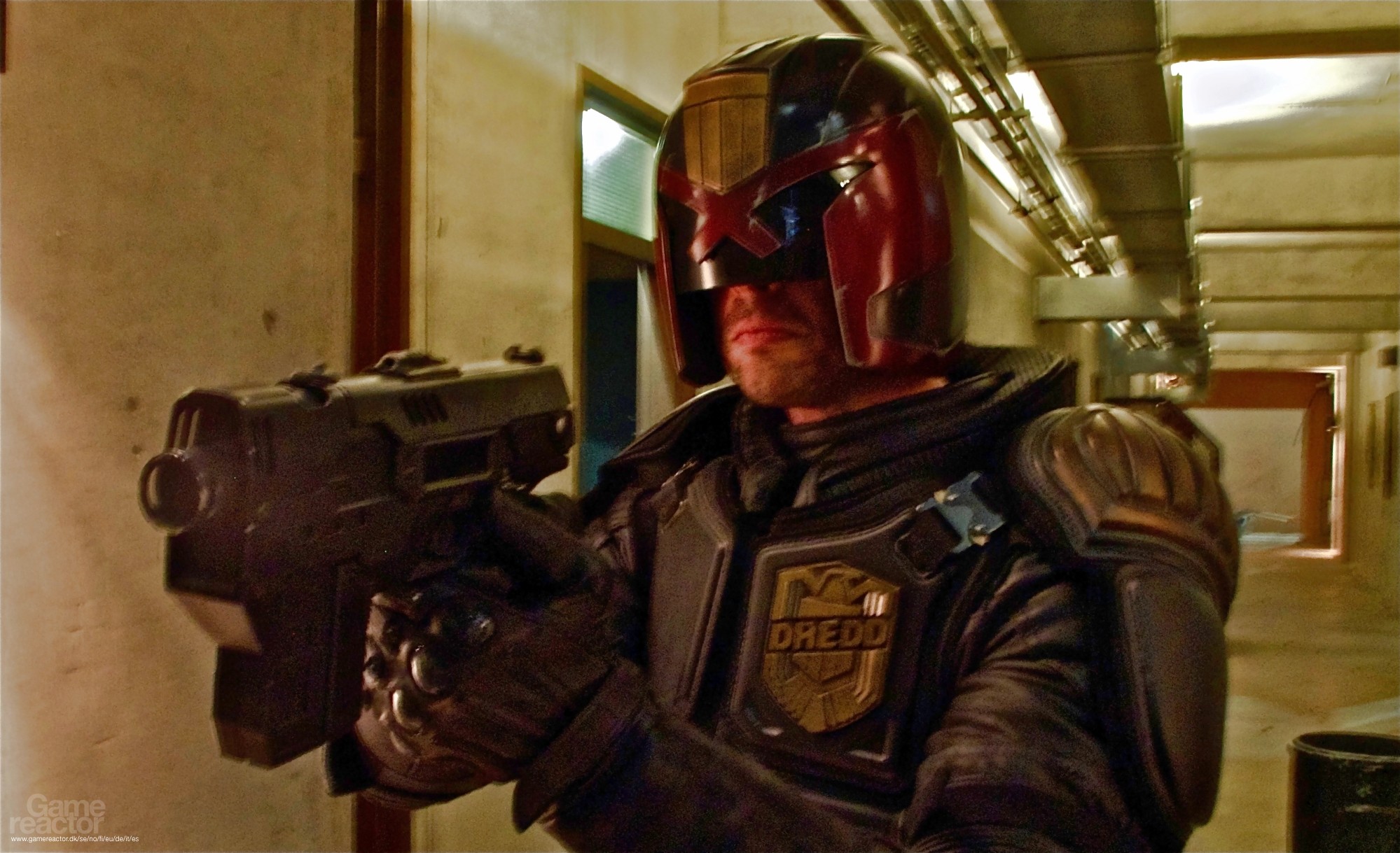 Karl Urban está más que dispuesto a volver a ser el Juez Dredd