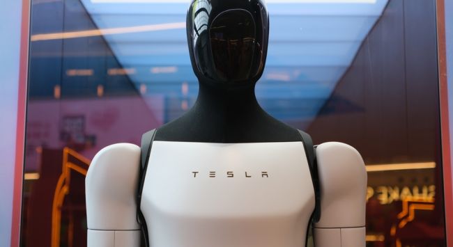 Tesla abandona los modelos de coche para centrarse más en los robots y la IA