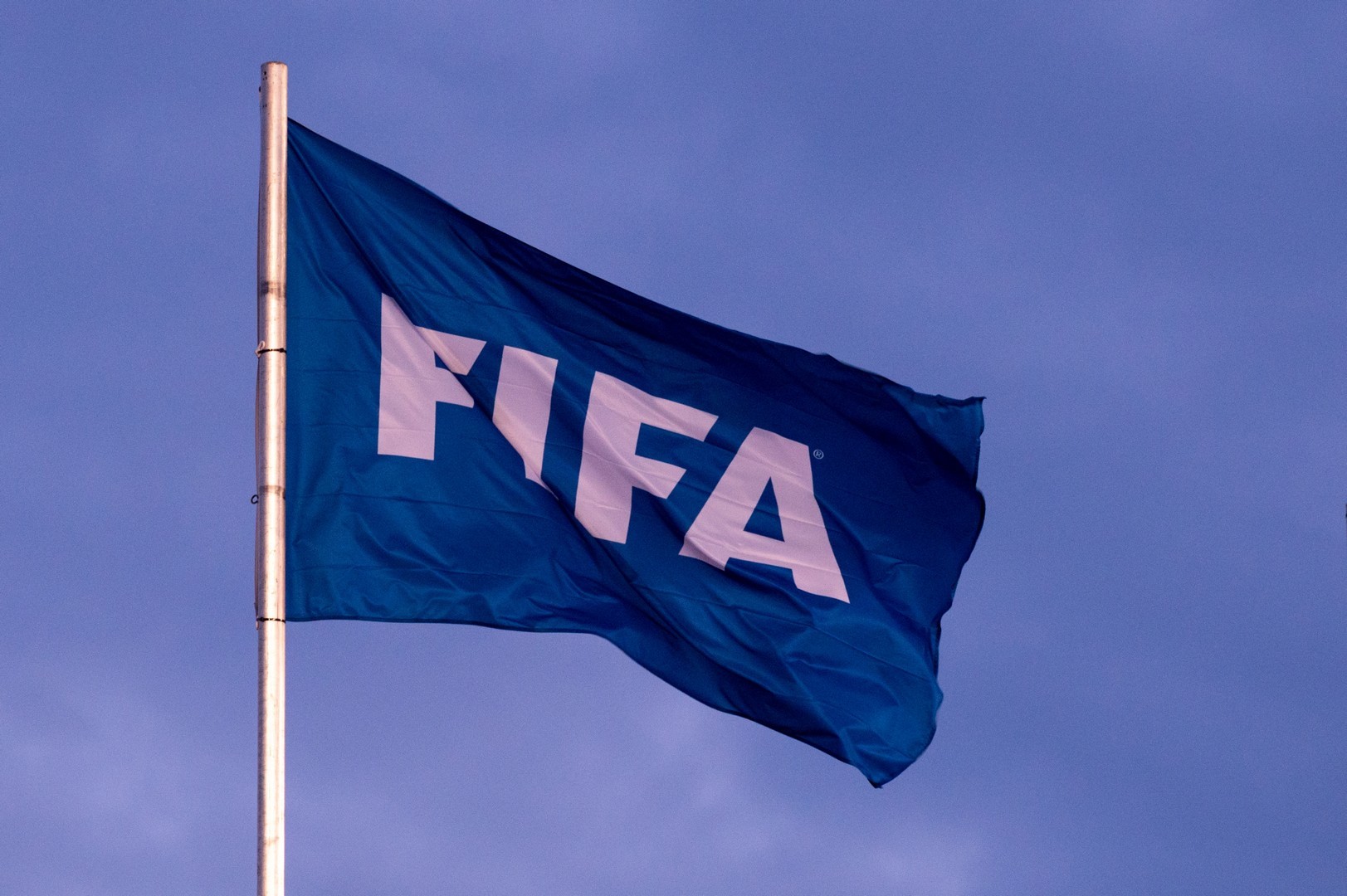 FIFA demandada por no respetar derechos de los jugadores en Europa
