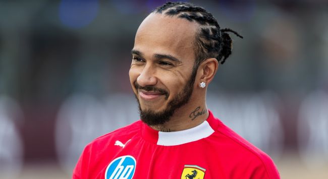 Lewis Hamilton se plantea convertirse en el único piloto negro en ganar el GP de Italia de F1 con Ferrari