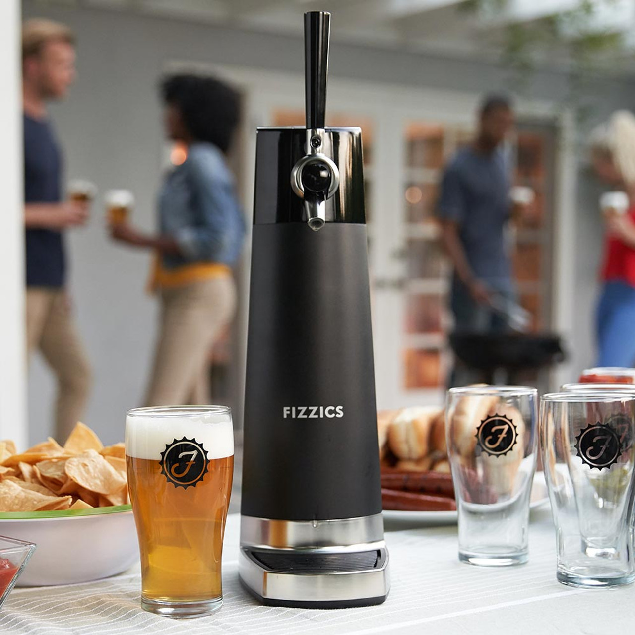 Fizzics Draftpour Beer Tap turns regular beer into a nitro-style keg
