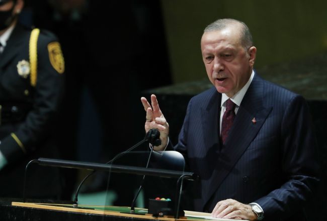 Aumentan las detenciones de opositores en Turquía en medio de la represión en curso