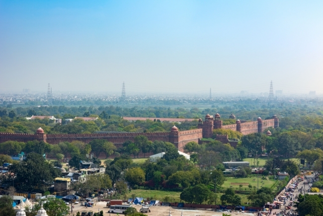 Ocho muertos en la explosión de un coche cerca del Fuerte Rojo de Delhi