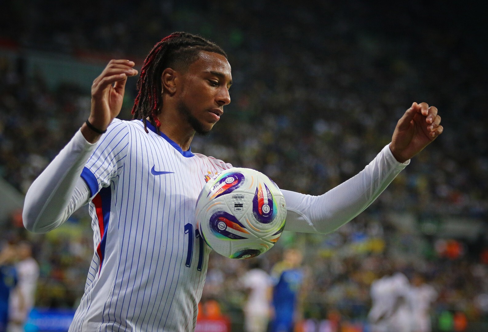 Michael Olise ha decidido irse al Real Madrid, según L'Équipe