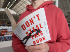 Miles de autores publican un libro "vac&iacute;o" en protesta por la IA y los derechos de autor