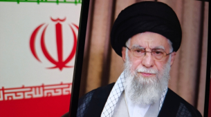 Hoy empiezan los funerales por el difunto líder supremo de Irán, Ali Jamenei, y durarán toda una semana