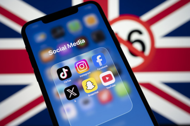 YouTube, TikTok, Instagram, Facebook, X y Snapchat, todas incluidas en la prohibición de redes sociales para menores de 16 años en el Reino Unido