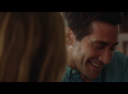 Jake Gyllenhaal se enamora de Phoebe Dynevor y luego sufre a su causa en «Remain», de M. Night Shyamalan