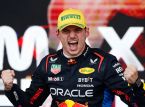 Sebastian Vettel se&ntilde;ala la ventaja de Max Verstappen frente a Norris y Piastri