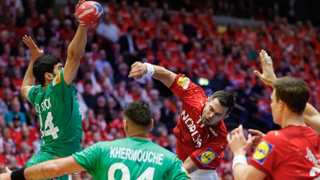 Las favoritas Dinamarca y Francia debutan en el Mundial de Balonmano con contundentes victorias