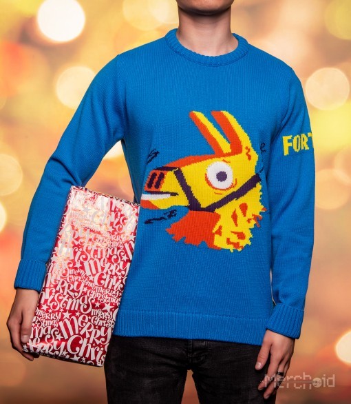A la moda Fortnite con esta colección de ropa navideña