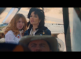 Sydney Sweeney interpreta a una camarera en busca de un artefacto nativo americano en el tráiler de Americana