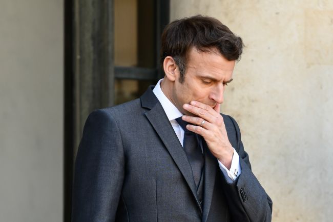Macron insta a Europa a ponerse al día en la carrera de la IA
