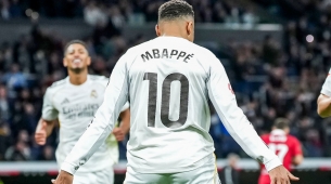 Kylian Mbappé rinde homenaje a Cristiano Ronaldo al igualar el récord goleador del Real Madrid