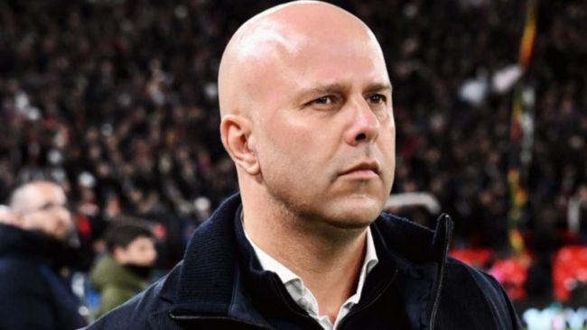 Se espera que Arne Slot continúe en el Liverpool si se asegura un puesto en la Champions League