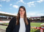 Marie-Louise Eta del Union Berlin se convierte en la primera mujer entrenadora de la Bundesliga