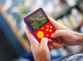 Evercade anuncia un modelo Super Pocket dedicado a los cl&aacute;sicos de Rare