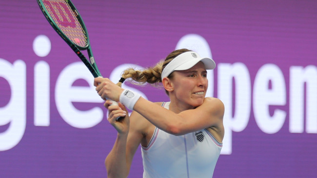 Alexandrova elimina a la número 1 del mundo, Aryna Sabalenka, del Abierto de Canadá