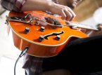 Ya puedes afinar tus instrumentos con el buscador de Google