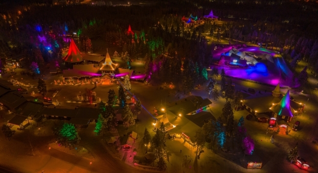 Esta Navidad, Papá Noel tiene nuevos ayudantes: La OTAN se despliega en Laponia ante un posible ataque ruso