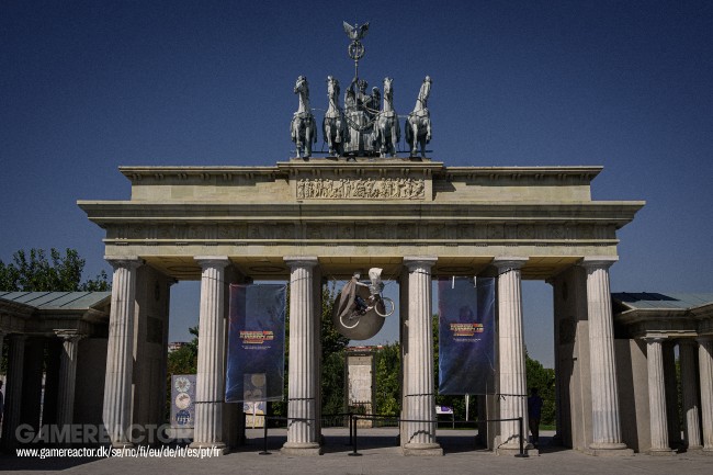 Regreso al Videoclub exhibe un espectacular Jabba the Hutt en el Parque Europa hasta el día 28 de septiembre