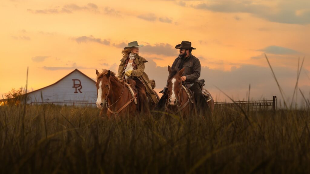 Dutton Ranch El showrunner es despedido, semanas antes de que empiece a emitirse la primera temporada del spinoff de Yellowstone