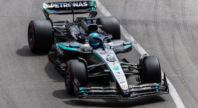 George Russell consigue la pole en Austria tras el accidente de Verstappen y evita la sanción por doble amarilla