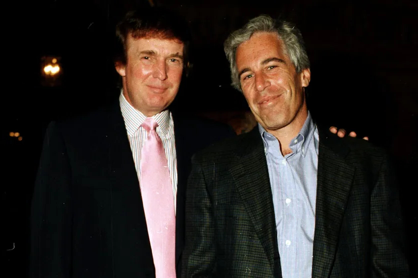 Correos electrónicos recién publicados sugieren que Trump conocía las actividades de tráfico sexual de Jeffrey Epstein