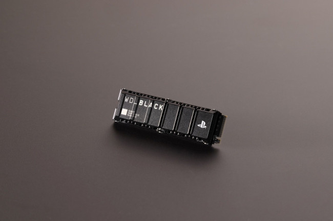 SanDisk está vendiendo un SSD de 8 TB para la PlayStation 5 por el mismo precio que tres PS5 Pro
