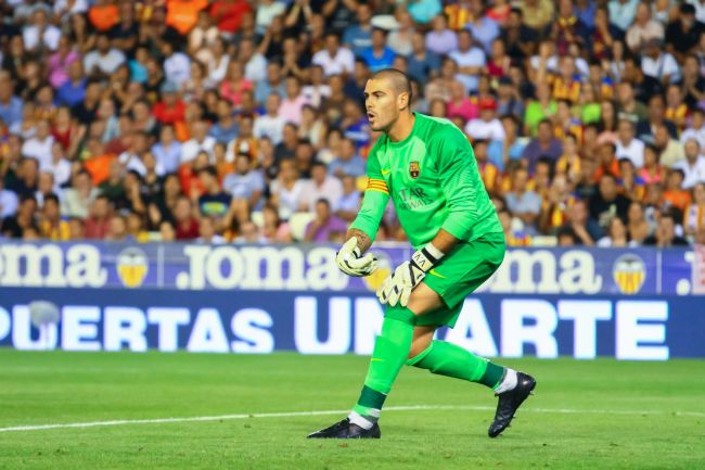 El ex portero del Barcelona Víctor Valdés consigue un sorprendente nuevo trabajo de entrenador