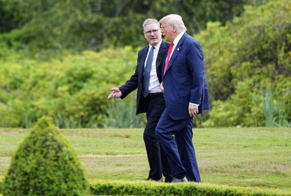 Trump dice que es "triste ver" cómo se deshilachan los lazos entre EE.UU. y el Reino Unido por los ataques a Irán