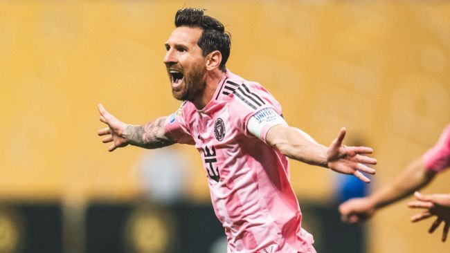 El mundo del fútbol reacciona al gol de falta de Messi en el Mundial de Clubes