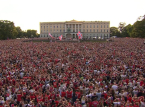 Miles de personas &laquo;remaron&raquo; en Oslo para celebrar la hist&oacute;rica trayectoria de Noruega en el Mundial
