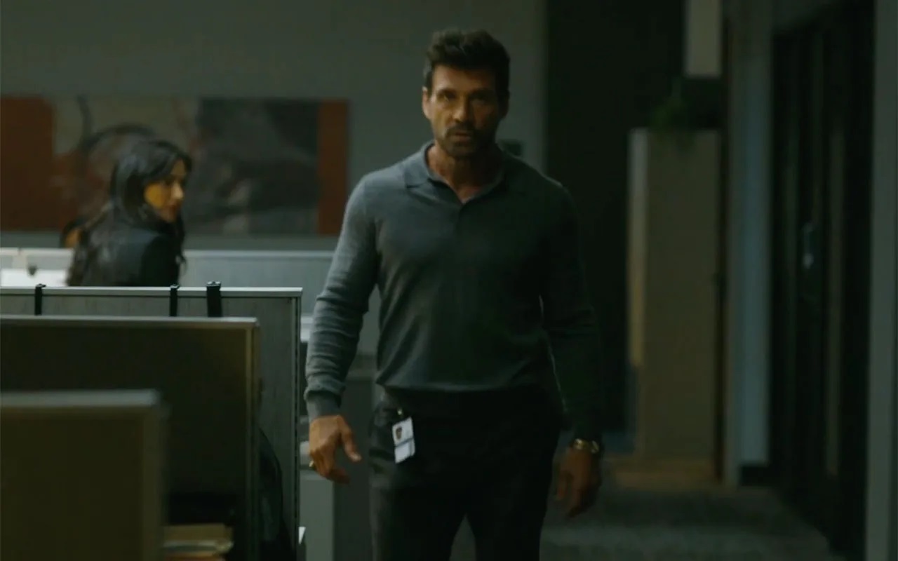 Frank Grillo dice que trabajar con DC y Marvel es "muy diferente"