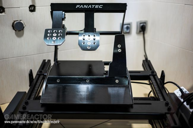 Guía: Montando una cabina simracing de tres pantallas sin estrellarse en el intento