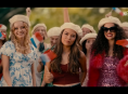 Miranda Cosgrove protagoniza la comedia romántica universitaria de Netflix El otro París