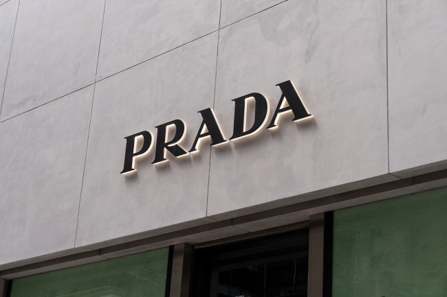 Los astronautas de la NASA llevarán prendas interiores de Prada en su próximo viaje Moon