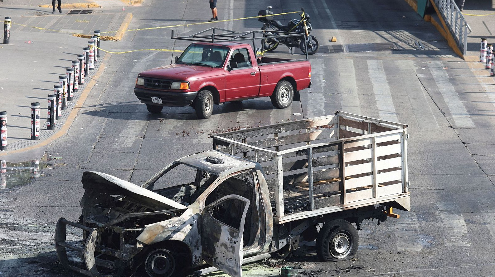 Violencia tras la muerte por las fuerzas de seguridad mexicanas de uno de los narcotraficantes más buscados del mundo