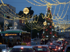 Santa Claus palestino detenido durante una redada de la polic&iacute;a israel&iacute; en una fiesta de Navidad