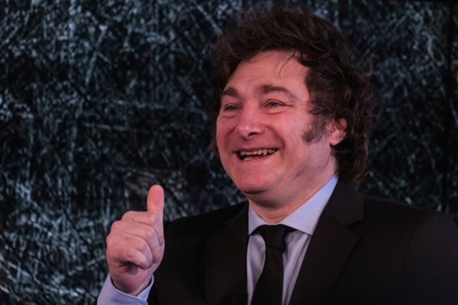 Los mercados suben tras el impulso electoral de Milei