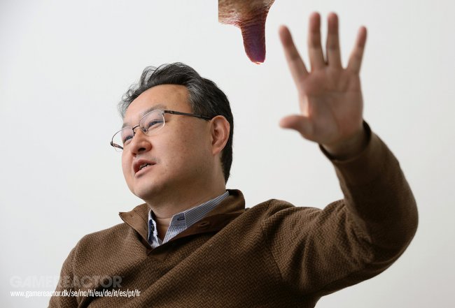 Shuhei Yoshida dice que le habría gustado resistirse al empuje de Sony sobre los juegos con servicio en vivo