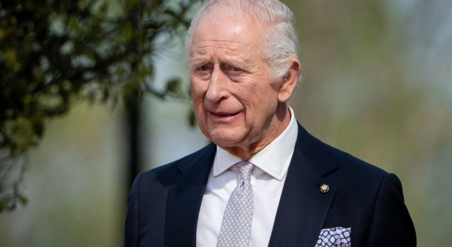 King Carlos revela su declaración de la renta y se convierte en el primer monarca del Reino Unido en dar a conocer esta información