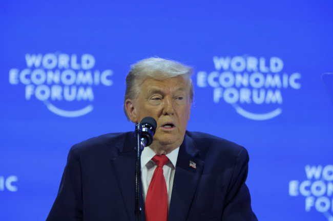 Trump en Davos: No habrá fuerza en el intento de tomar Groenlandia
