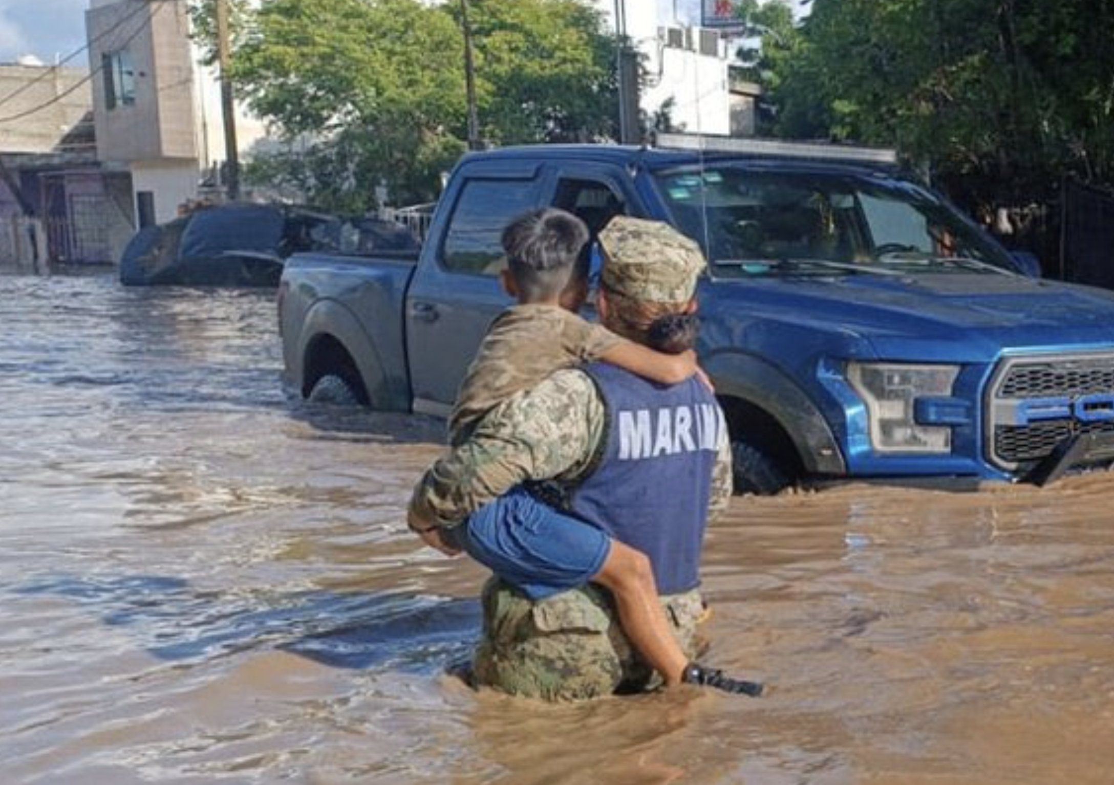 Fuertes lluvias devastan México y dejan al menos 44 muertos