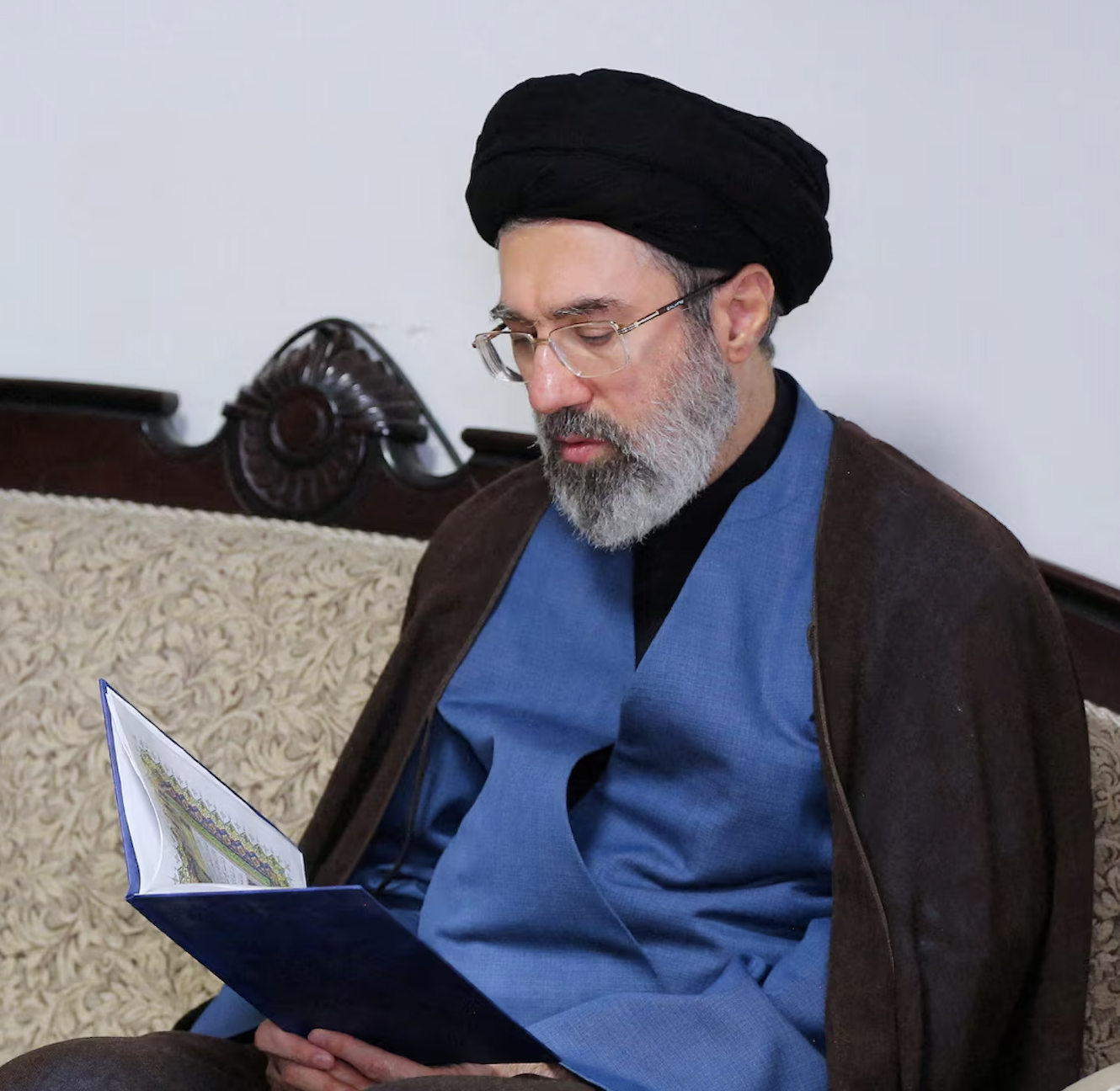 Irán se acerca a la decisión sobre el líder supremo en medio de la intensificación del conflicto